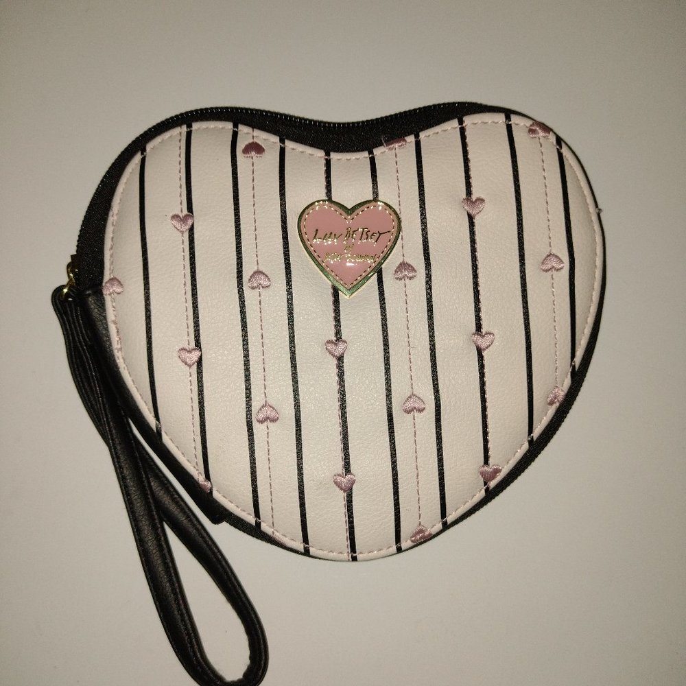 Betsey Johnson wristlet